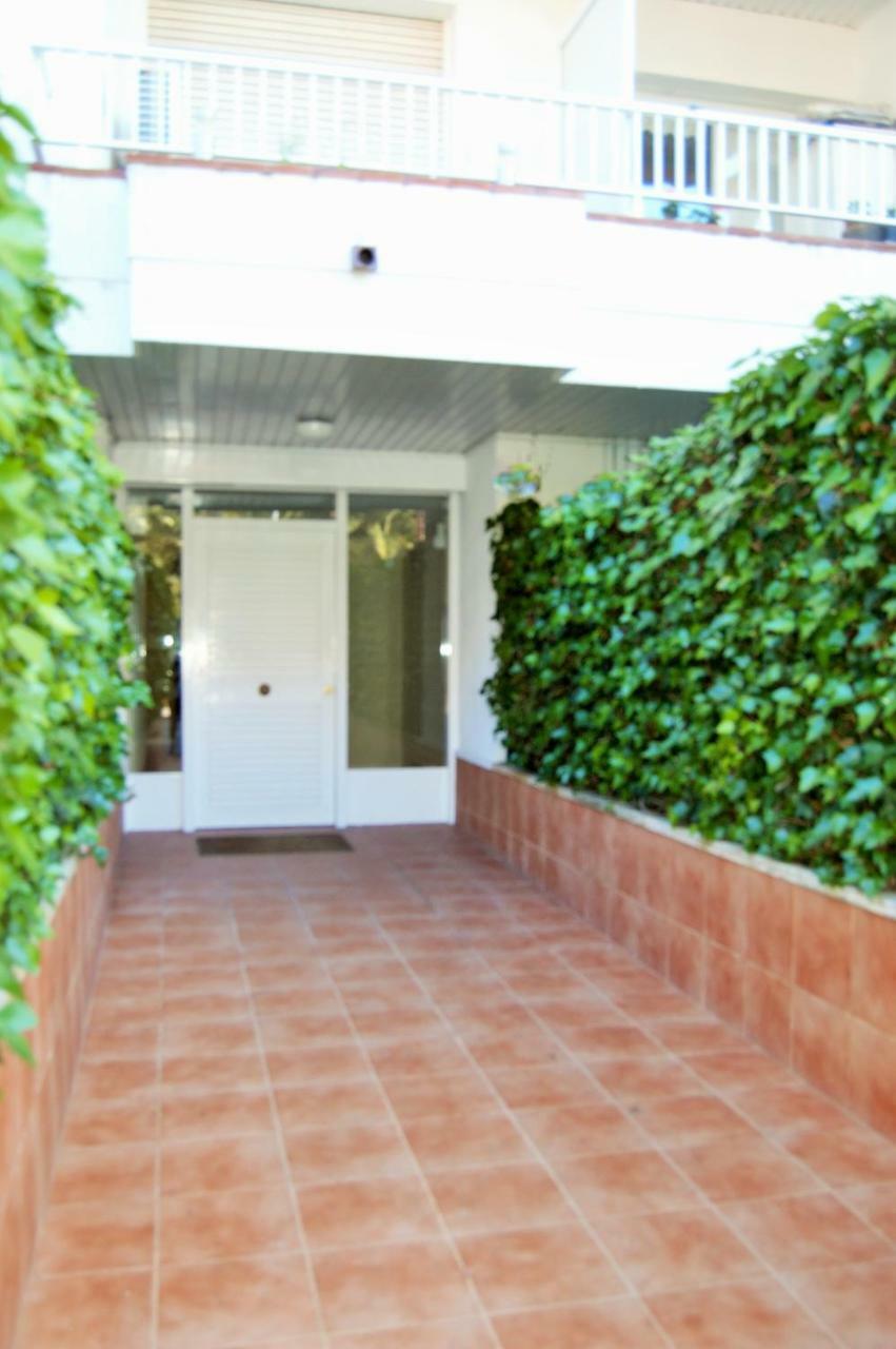 Apartamento Alessia Garden 滨海略雷特 外观 照片